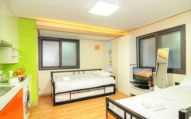 Hostel KW Sinsa - photo 3