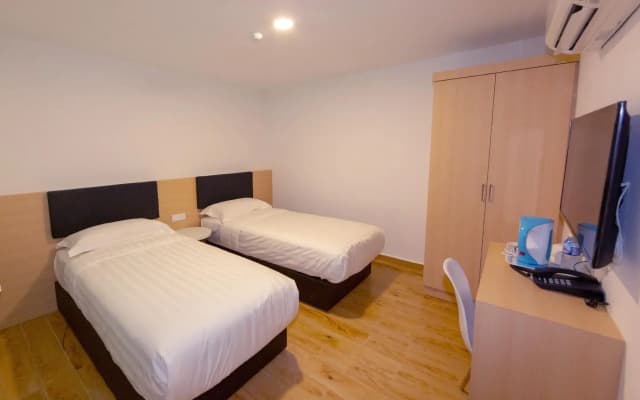 Elmark Hotel Melaka - photo 4
