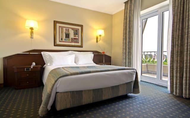SANA Rex Hotel - photo 4