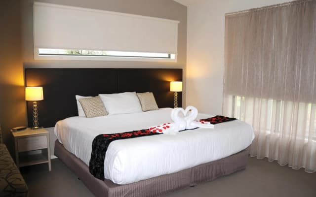Quality Hotel Point Cook - photo 4