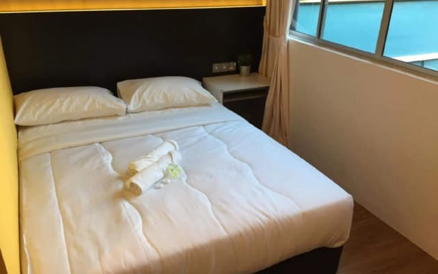 Monaco Boutique Hotel Kampung Air - photo 4