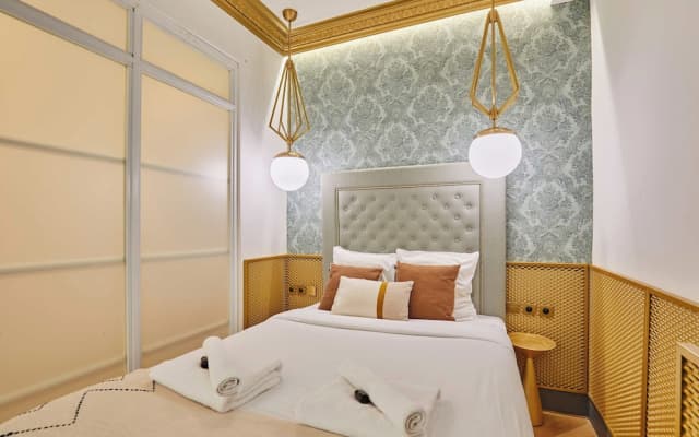 Superbe Flat With AC Champs Elysees Av Montaigne - photo 3