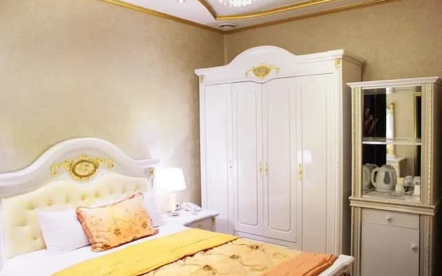 Gold Boutique Rustaveli - photo 2