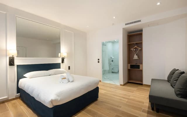 Hotel au Coeur de Republique - photo 4