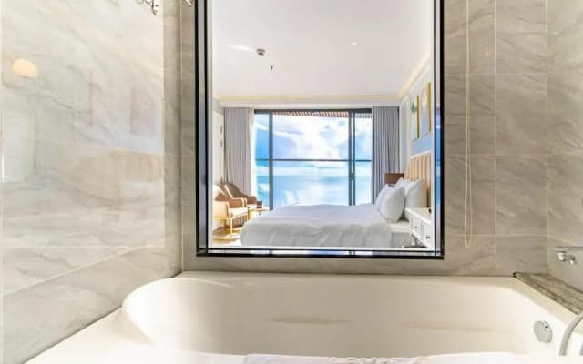 La Vague Hotel - photo 3
