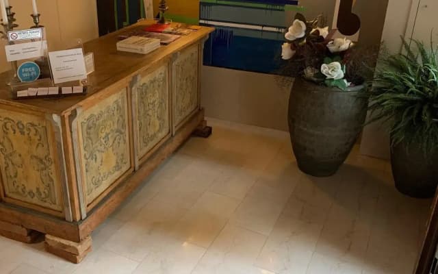 Charming Palace Corte Del Teatro - photo 2