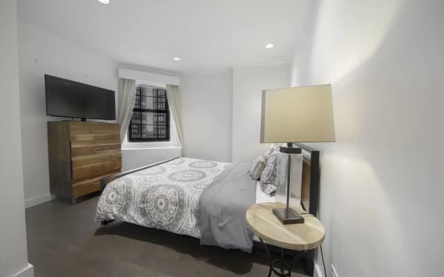 Bridgestreet at Beekman Towers - photo 4