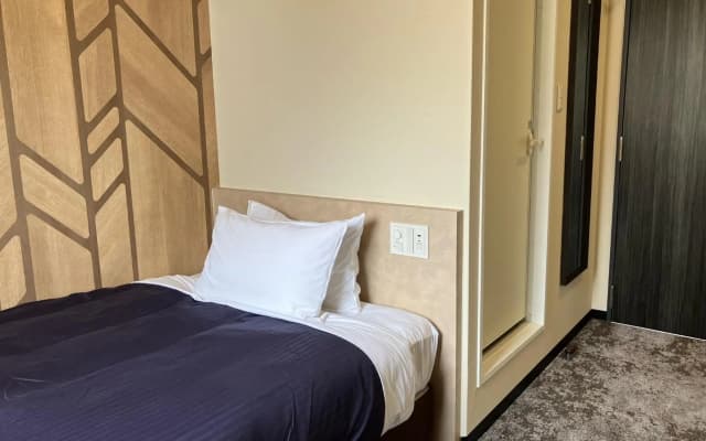 Hotel Livemax Umeda - photo 3