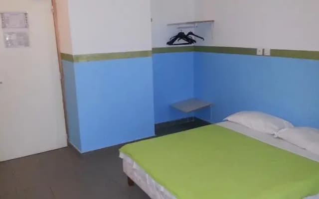 Hostel Harold's Backpackers - photo 4