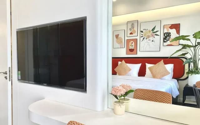Rosie Hillside Seaview Phu Quoc Apartment - photo 4