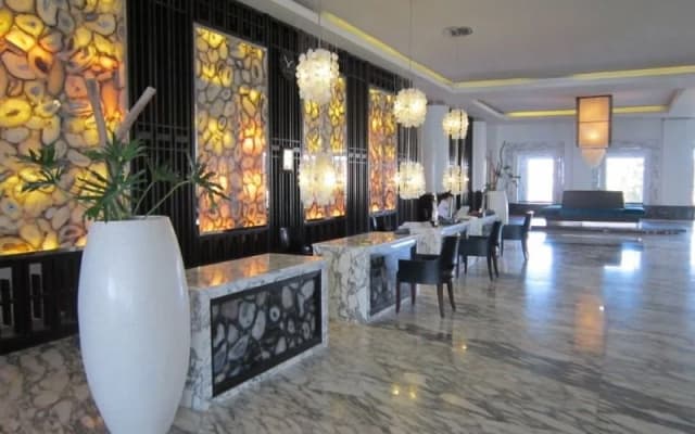 Dreamland Paradise Hotel - photo 3