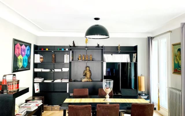 Apartment with 2 Bedrooms in Paris, with Balcony And Wifi - photo 2