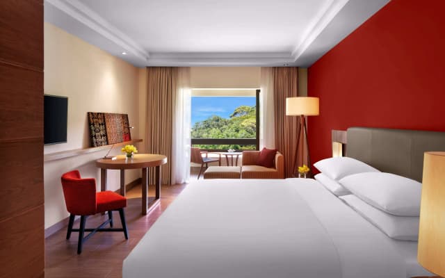 Hyatt Regency Kuantan Resort - photo 3