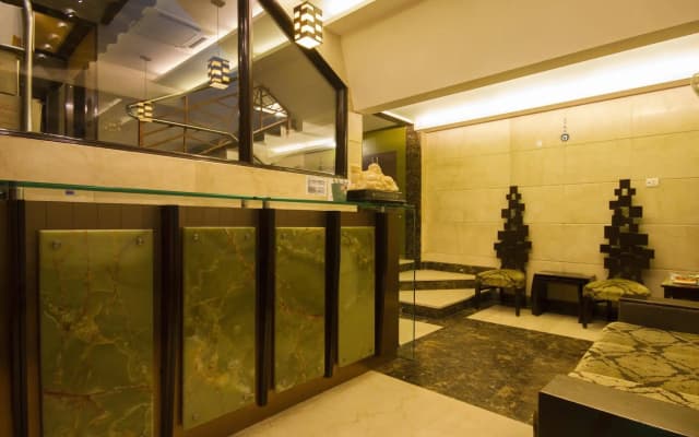 Hotel Sunstar Heights - photo 2