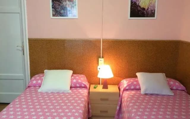 Hostal Valls - photo 3