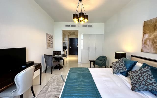LuxBnB Ghalia Jumeirah Village Circle - photo 2