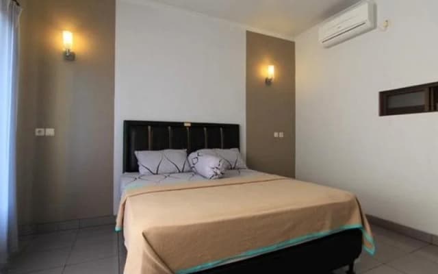 De Dukuh Guest House - photo 2