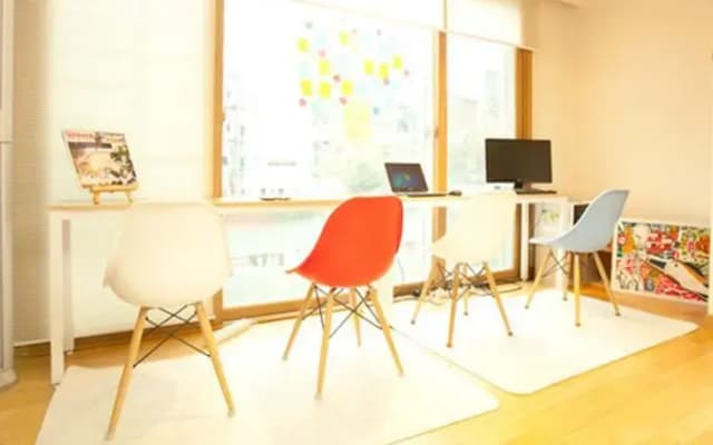Time Guesthouse - photo 3