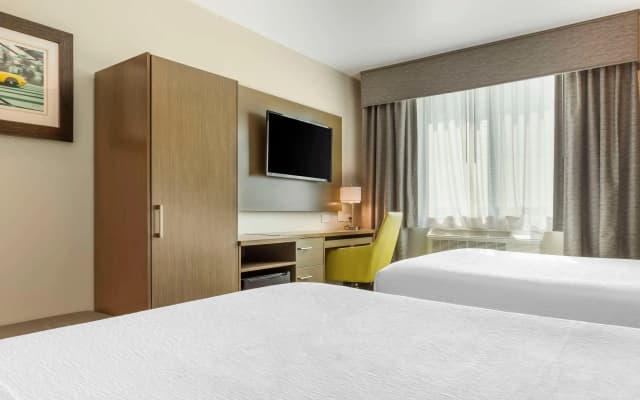Best Western Brooklyn-Coney Island Inn - photo 3