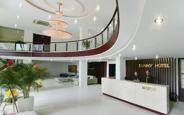 Sunny Hotel - photo 2