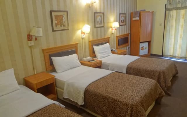 Kinshasa Hotel - photo 3