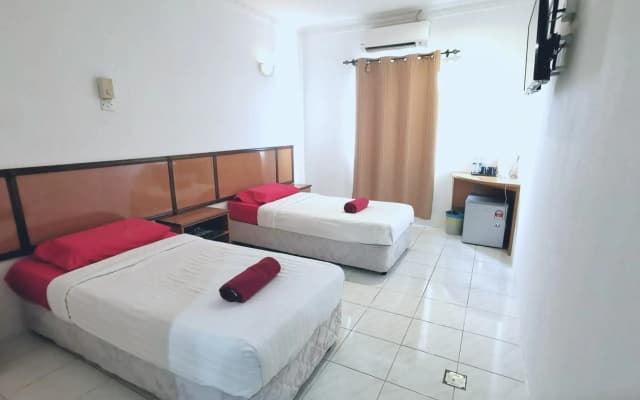 The Zuley Heritage Hotel - photo 3