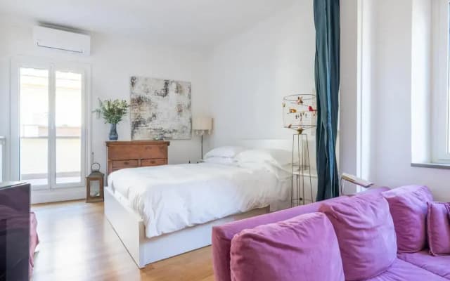 The Right Place 4u Mario de Fiori Apartment - photo 5