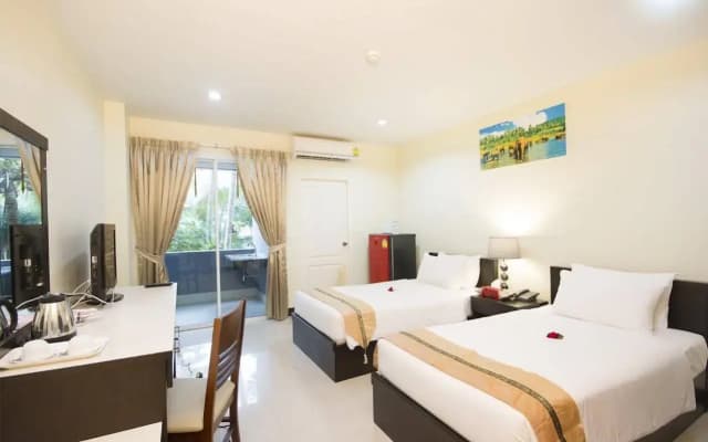 Santiphap Villa & Hotel - photo 4