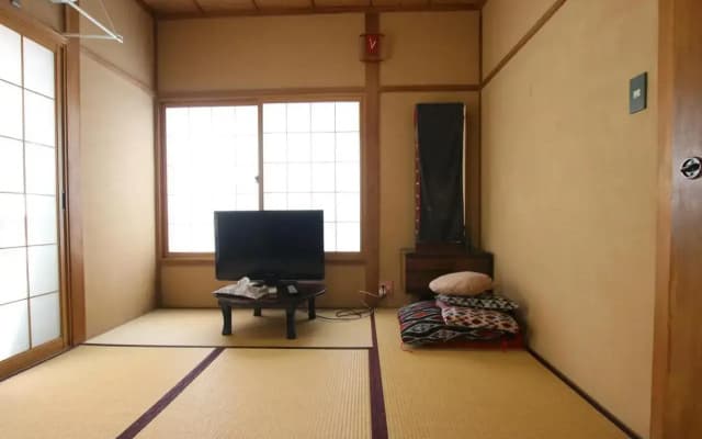 May Guesthouse - photo 3