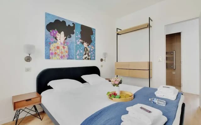 Spacious Apartment With 2 Rooms - photo 3