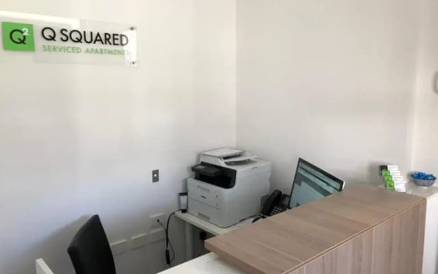 Q Squared Serviced Apartments - photo 2