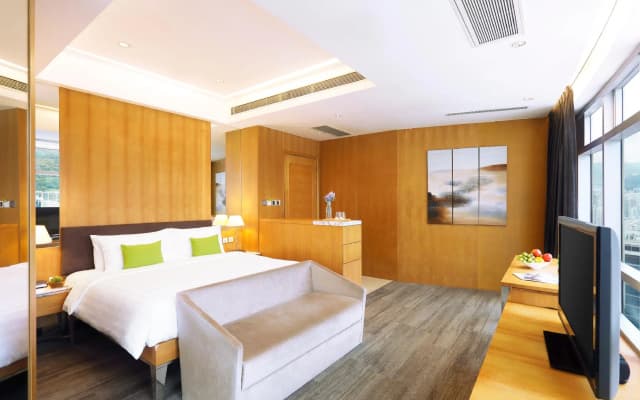 Hotel Ease Causeway Bay - photo 2