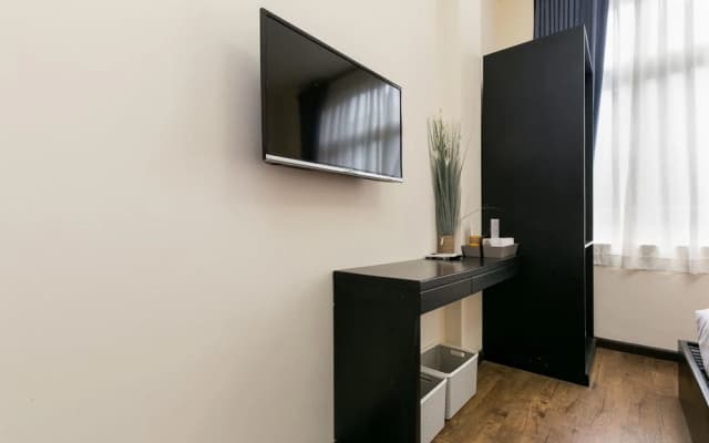 OYO 457 Spring Hotel - photo 2