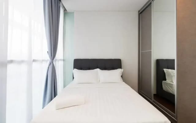 3BR Sky Views by GuestReady - photo 2