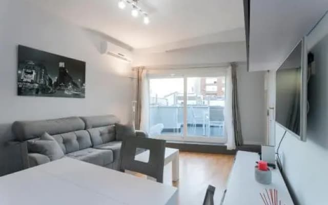 Apartment Cardenal Cisneros - photo 2