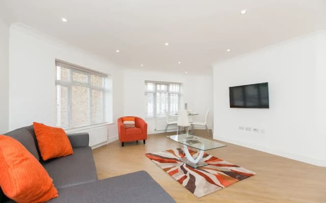Hounslow Foundry House - photo 3