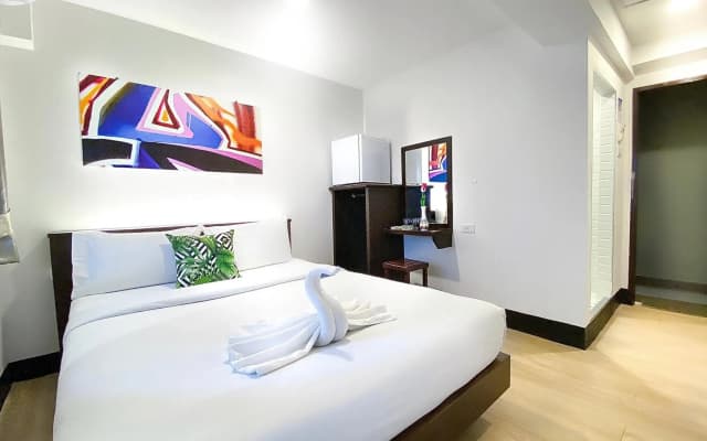 NewStar Hotel - photo 2