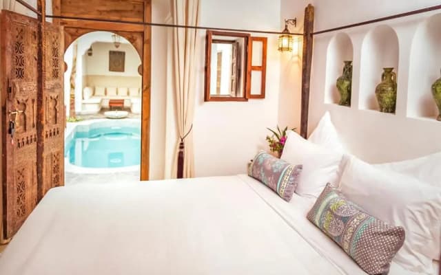 Marrakesh Villa Sleeps 14 with Pool - photo 3