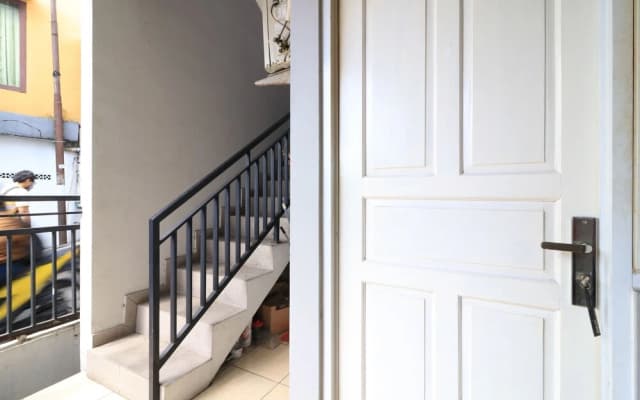 Aini 2 Minimalis Residence - photo 3