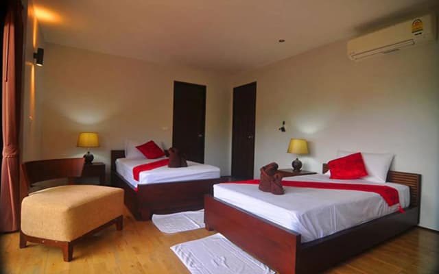 Lom Choi Villa - photo 3