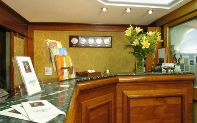 LH Hotel Andreotti - photo 2