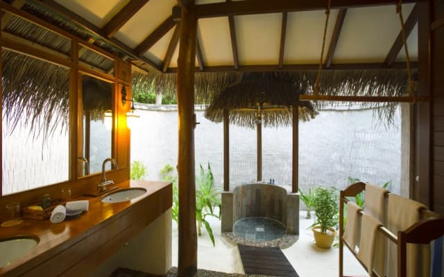 Medhufushi Island Resort - photo 3