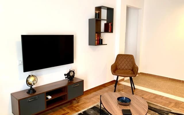 Kallimarmaro 2-Bedroom Apartment - photo 2