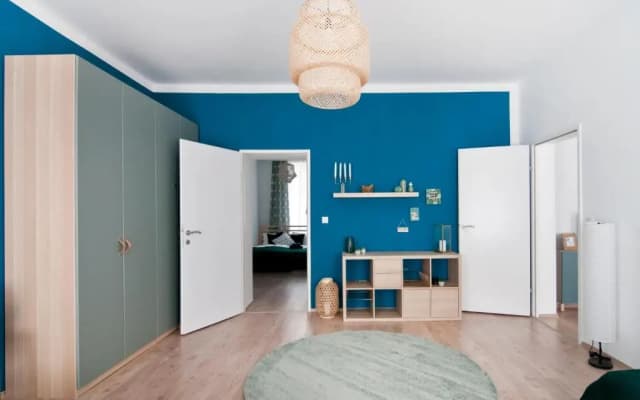 Stylish Self-Check-In Apartment With 2 Bedrooms - photo 2
