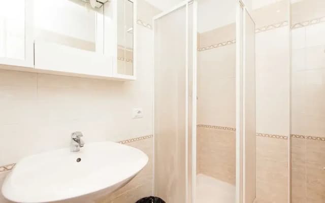 Tiber Apartments - photo 2