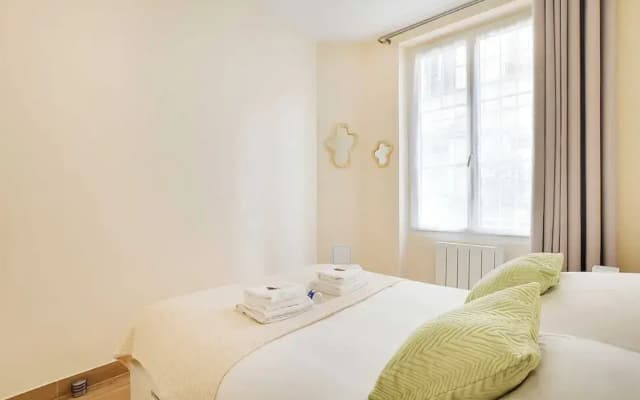 Charming Apartment - 2br/6p - Paris Center - photo 2