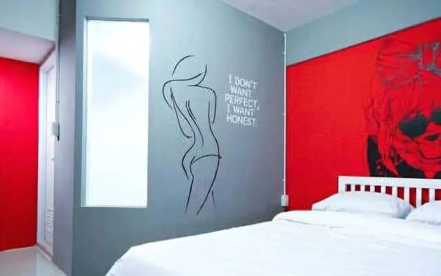 Yes Boutique Hotel - photo 4