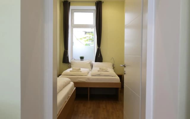 Vienna Gold Apartments - contactless check in - photo 5