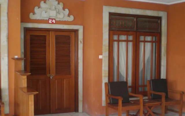 Swastika Guest House - photo 2