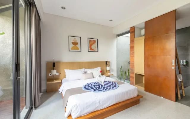 Casanina Ubud Villas - photo 3